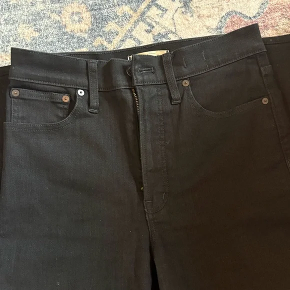 Madewell The Perfect Vintage Wide-Leg Jean in Rinse Black - Picture 2 of 7